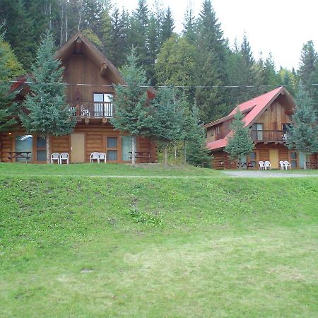 Helmcken Falls Lodge Cabin Rooms And Rv Park Clearwater Bagian luar foto
